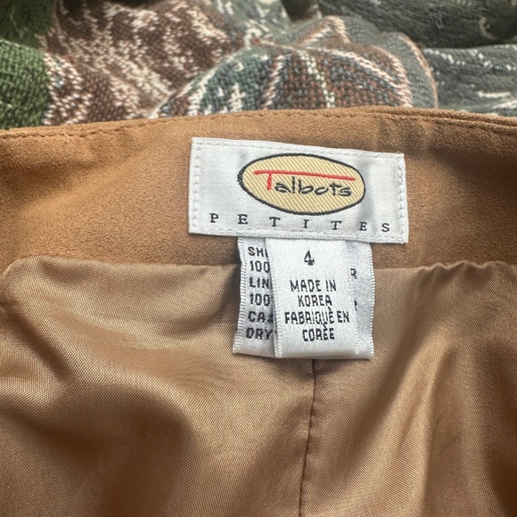 Talbots Petite 4 Faux Suede Pants, Darts, Brown Tan Fitted for Fall - Picture 11 of 12